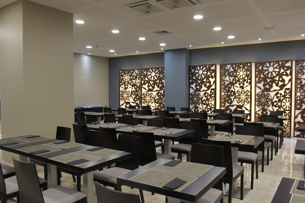 Фото Urban Dream Granada Hotel