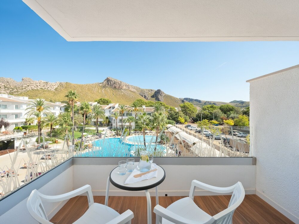 Фото Puerto Azul Suite Hotel