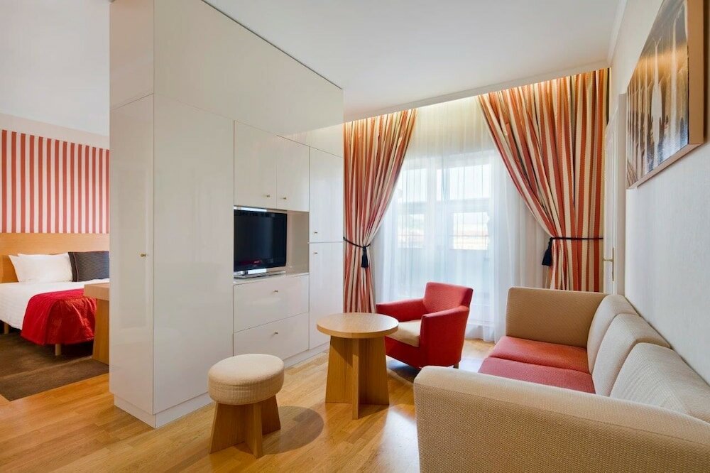 Фото Mamaison Hotel Riverside Prague