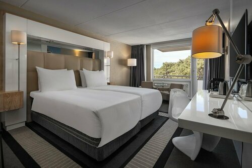 Внешний вид отеля WestCord Hotel Schylge в Вест-Терсхеллинге, фото 3