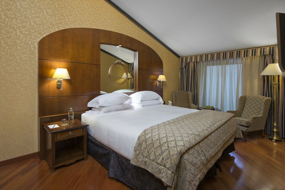 Фото Hotel Melia Milano