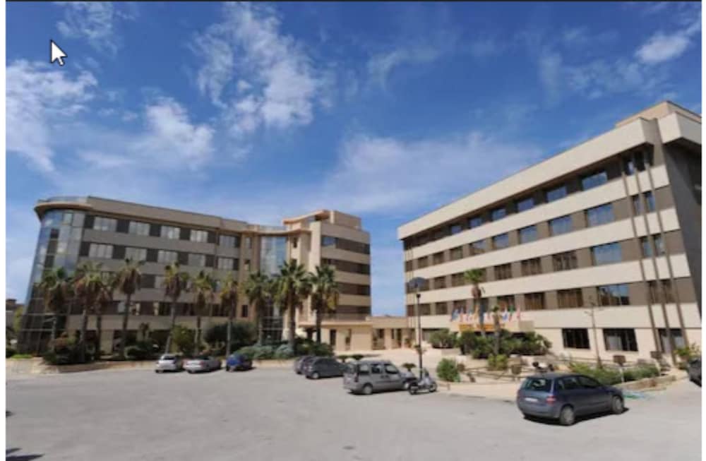 Фото Hotel President