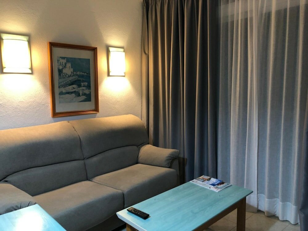 Фото ApartHotel Voramar