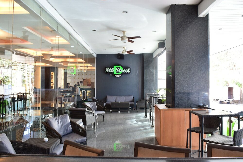 Фото Diamond Suites and Residences