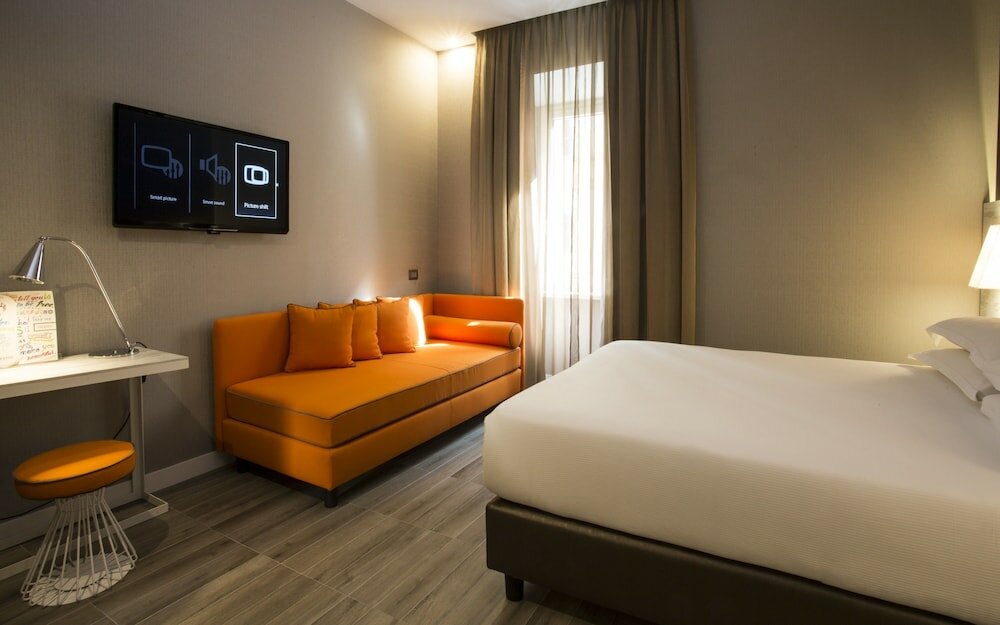 Фото Отель The Guardian