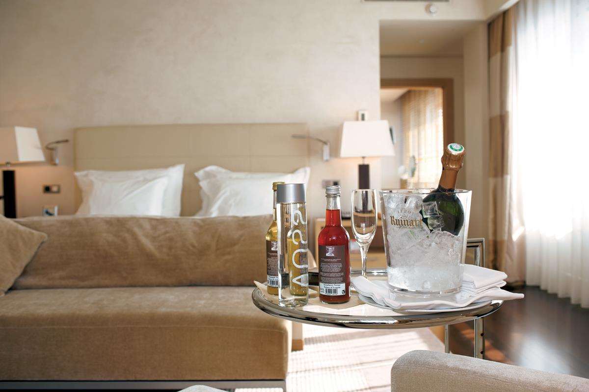 Фото Monte Carlo Bay Hotel & Resort