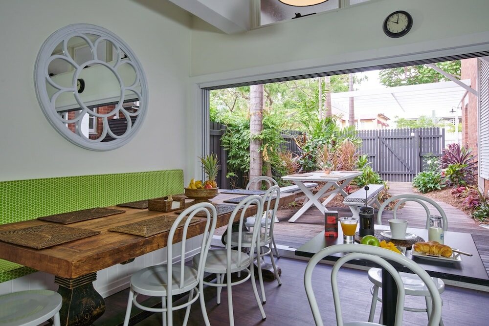 Фото Edward Lodge Bed & Breakfast