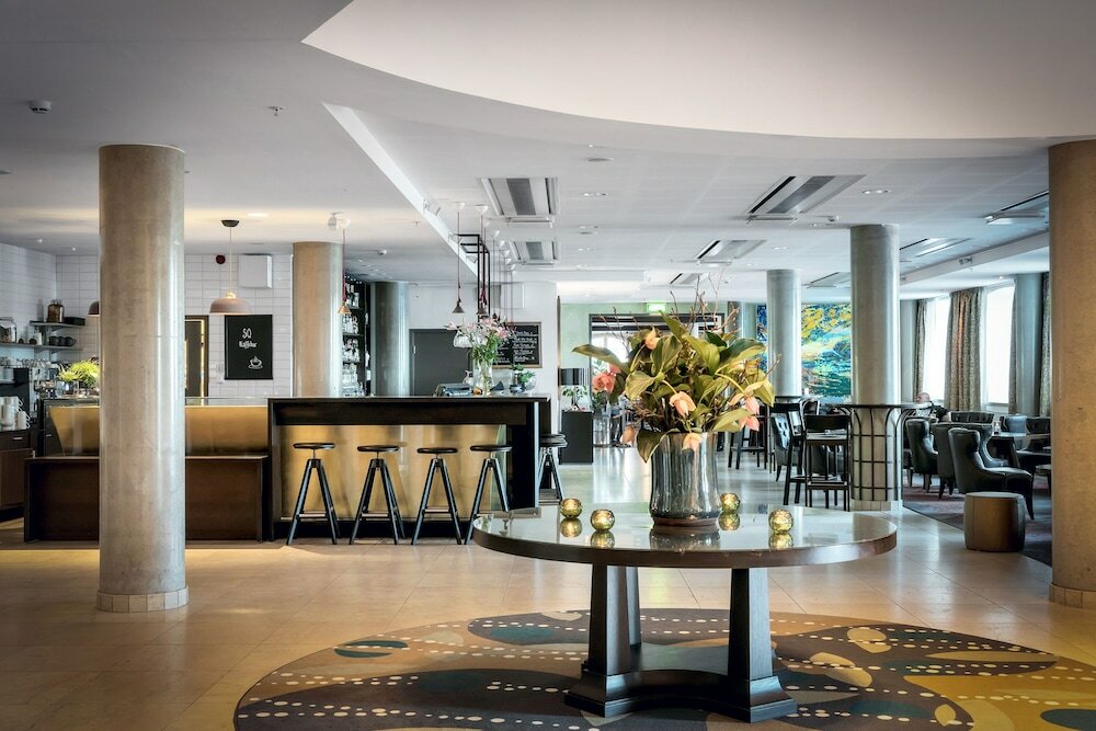 Фото Elite Hotel Marina Tower