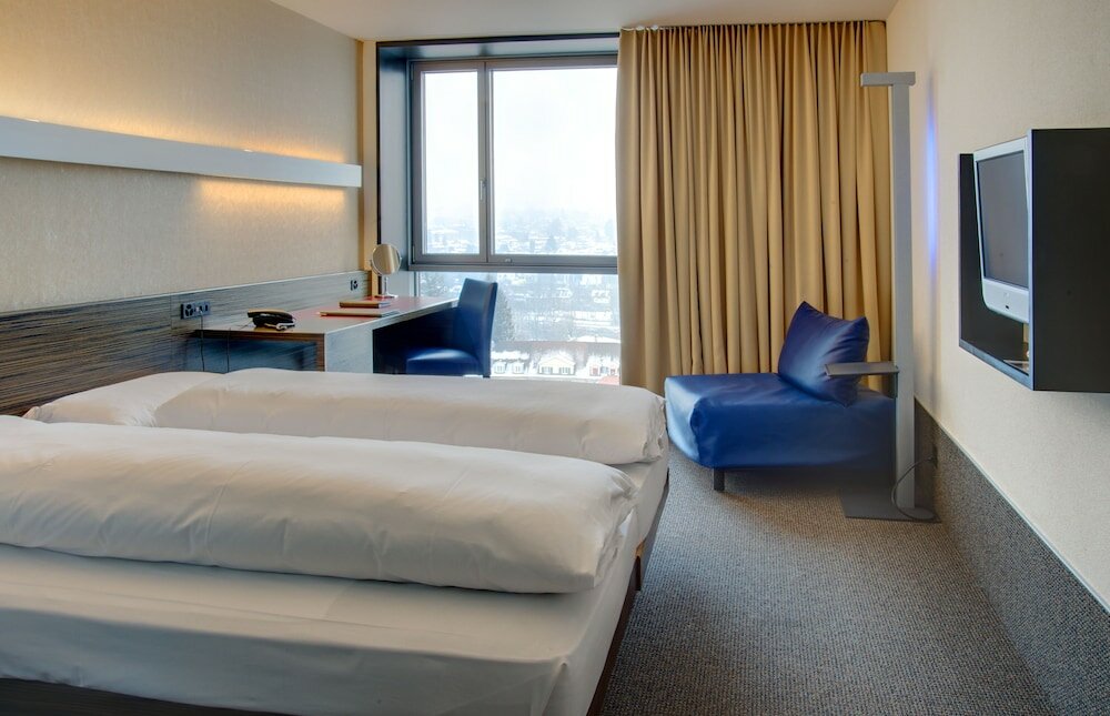 Фото Hotel Ambassador