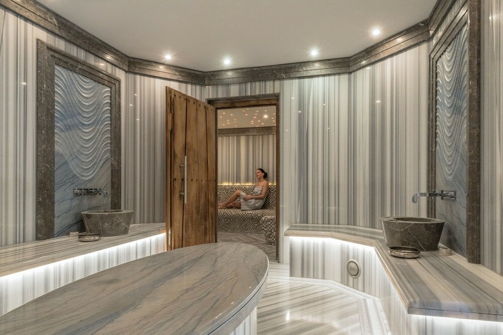 Фото Four Seasons Hotel Des Bergues Geneva