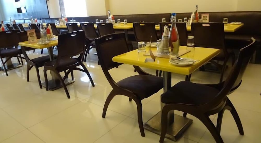 Фото Keys Select by Lemon Tree Hotels, Nestor, Mumbai