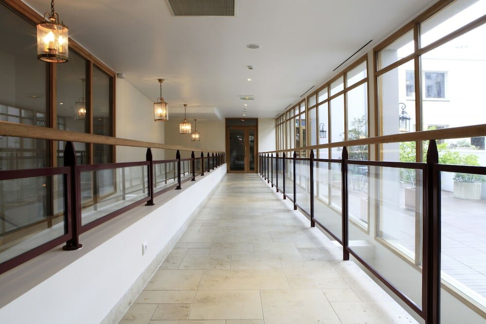 Фото Amiral Hôtel