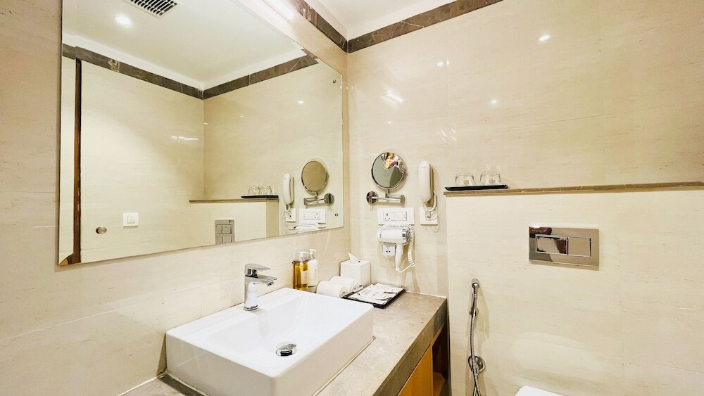 Фото Central Blue Stone