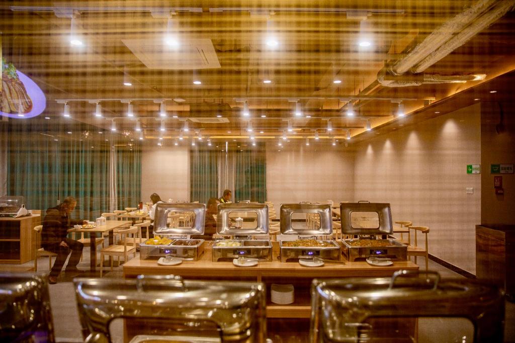 Фото Liyuan Hotel Shenzhen