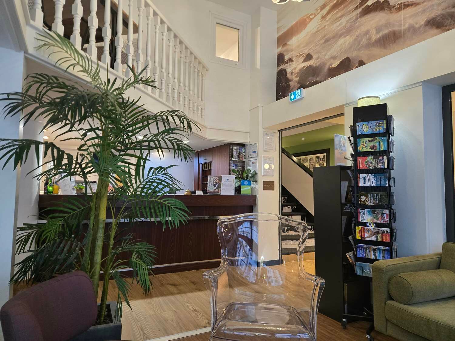 Фото Sure Hotel by Best Western Lorient Centre