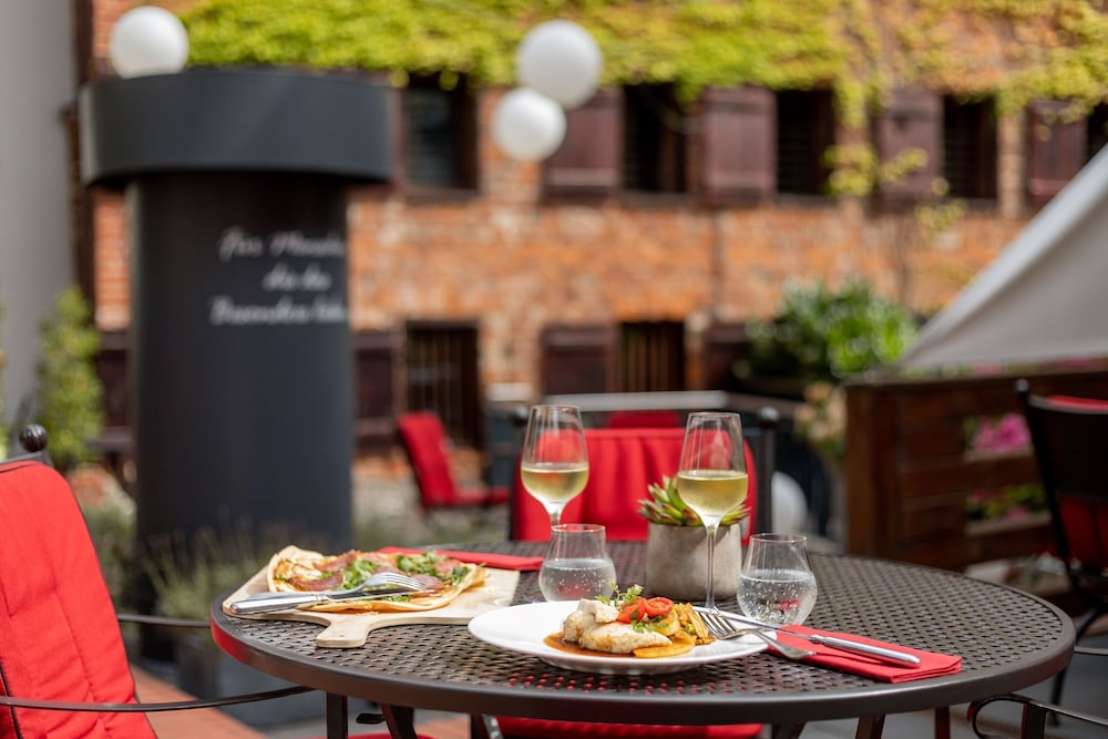 Фото Romantik Hotel Scheelehof