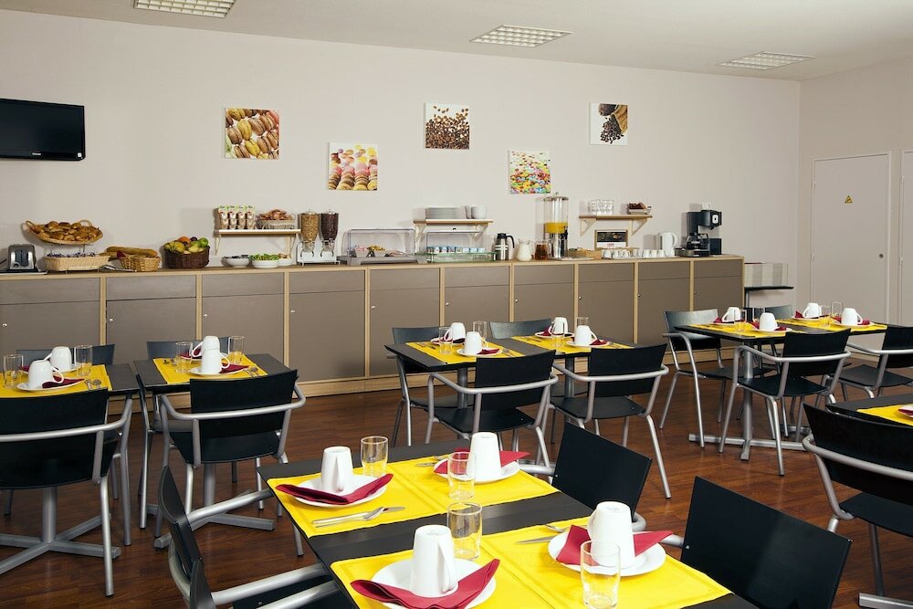 Фото Séjours & Affaires Lyon Park Lane