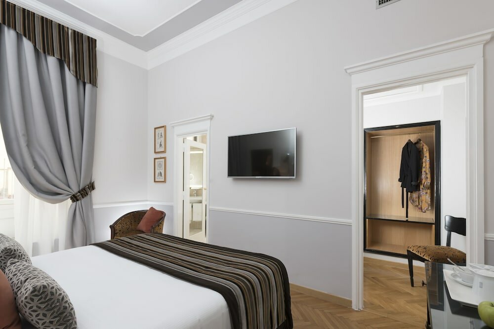 Фото Bettoja Hotel Massimo D'Azeglio