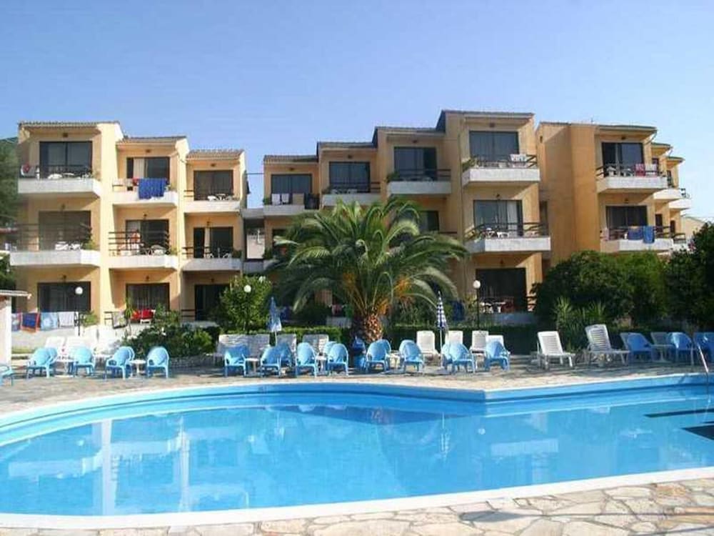 Фото Le Mirage Hotel