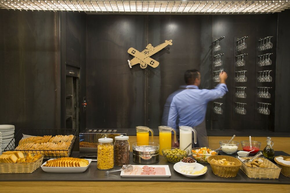 Фото Olympic Hotel