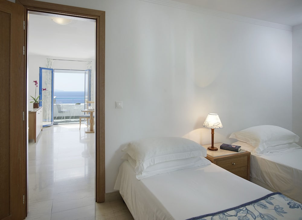 Фото Mitsis Norida Beach Hotel