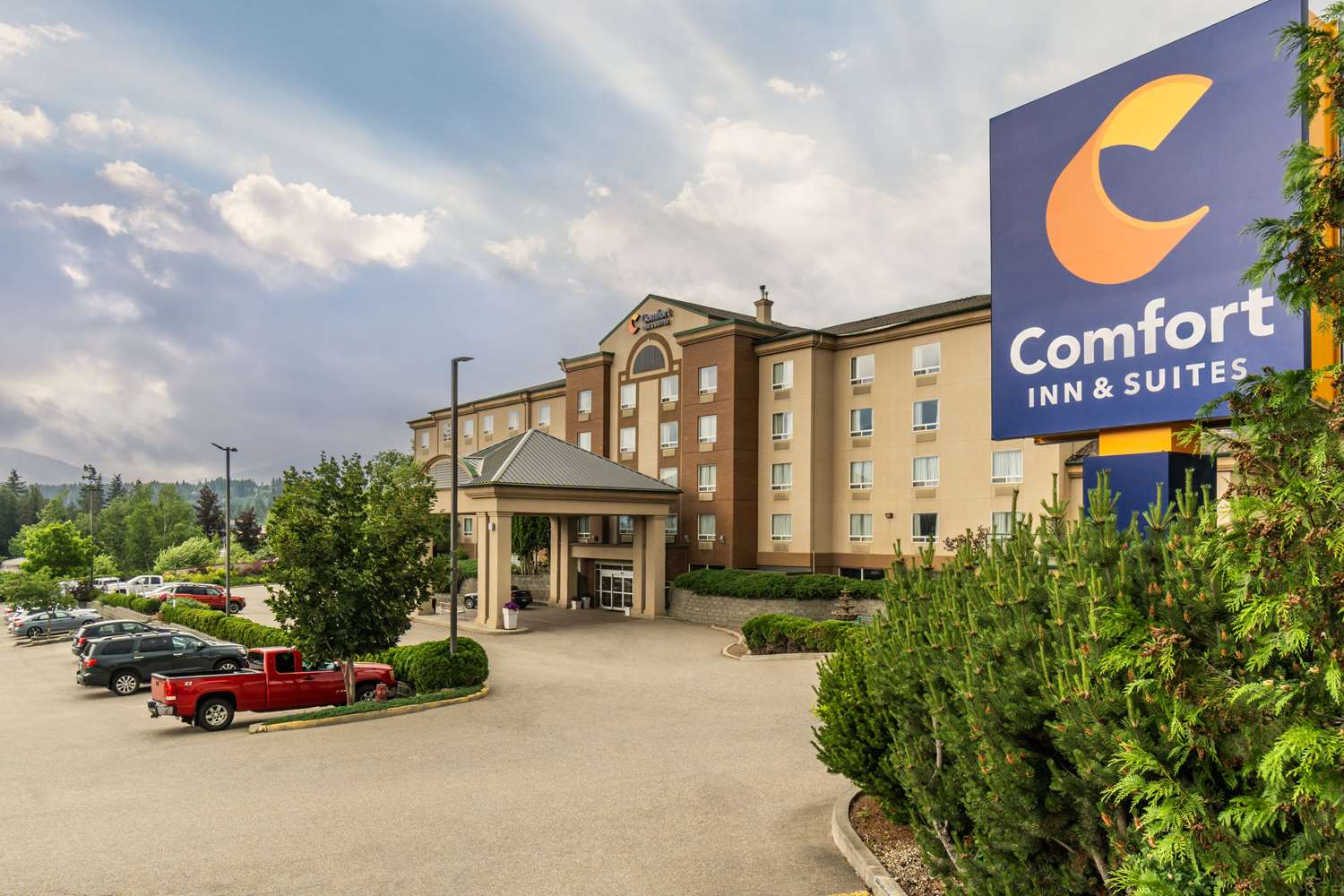 Фото Comfort Inn & Suites