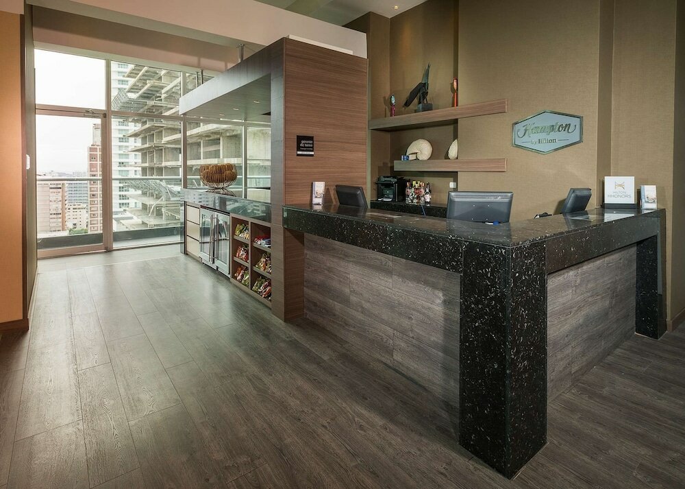 Фото Hampton by Hilton Cartagena