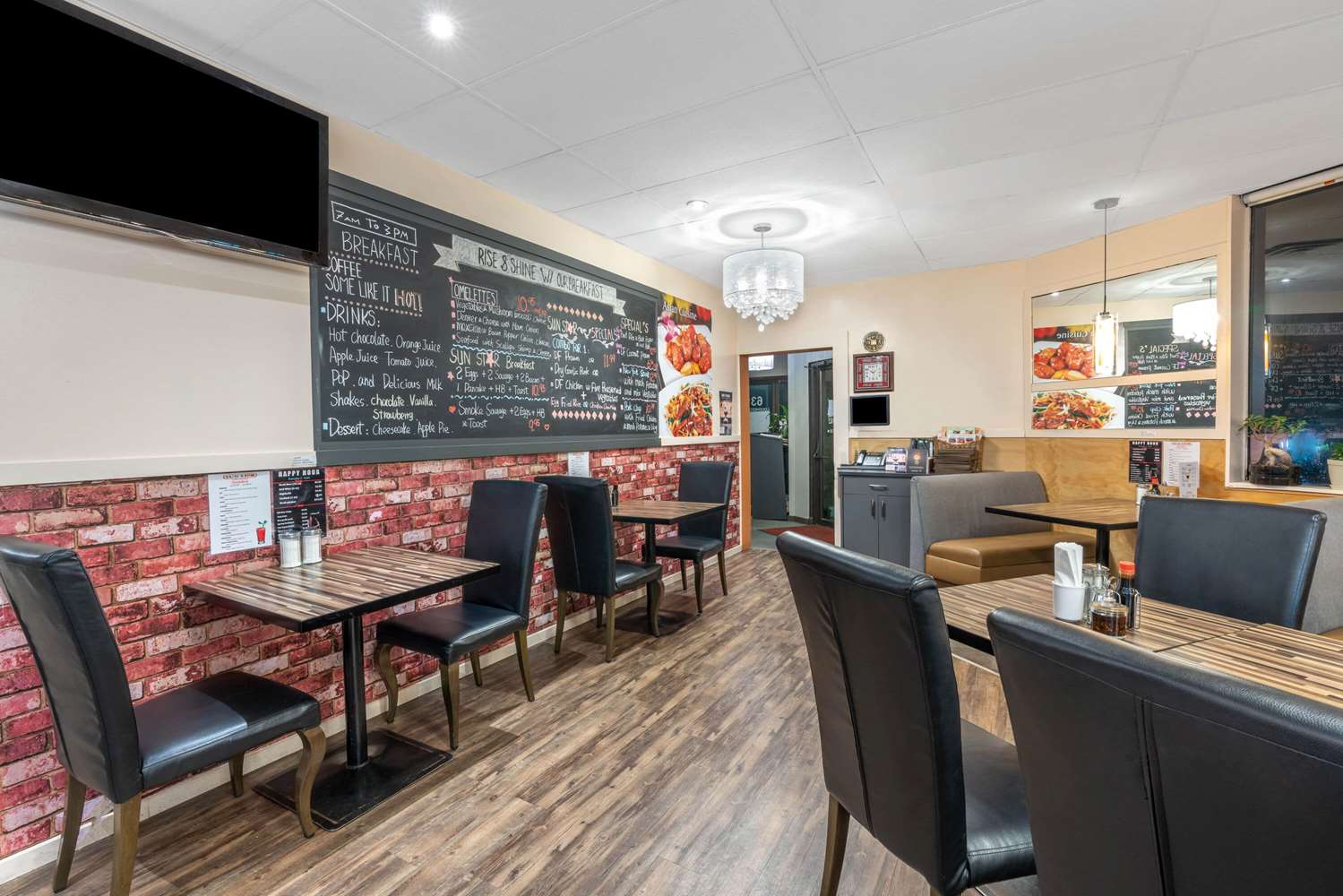 Фото Ramada by Wyndham Coquitlam