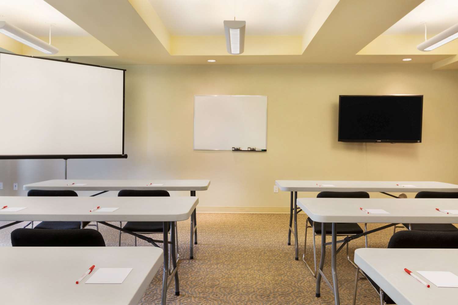 Фото Ramada by Wyndham Nanaimo