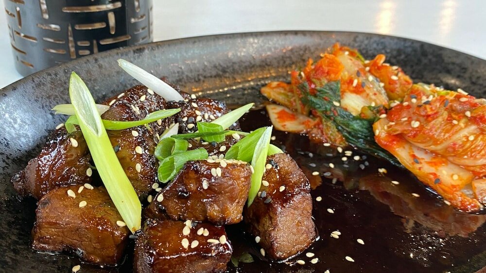 Фото Delta Edmonton Centre Suite Hotel