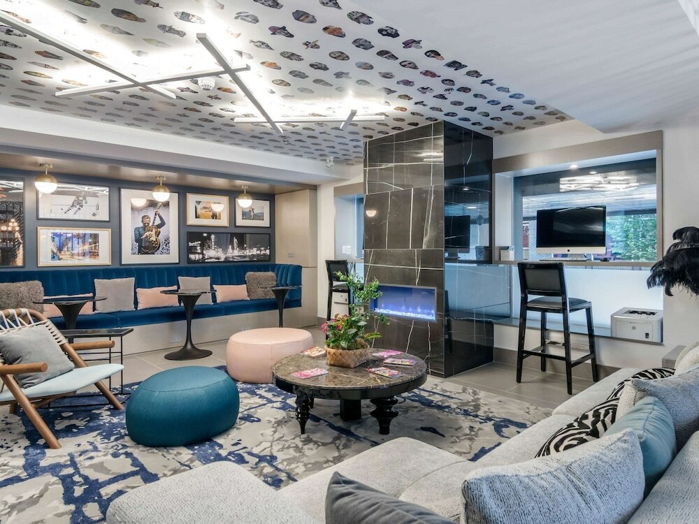 Фото Hotel Belmont Vancouver MGallery