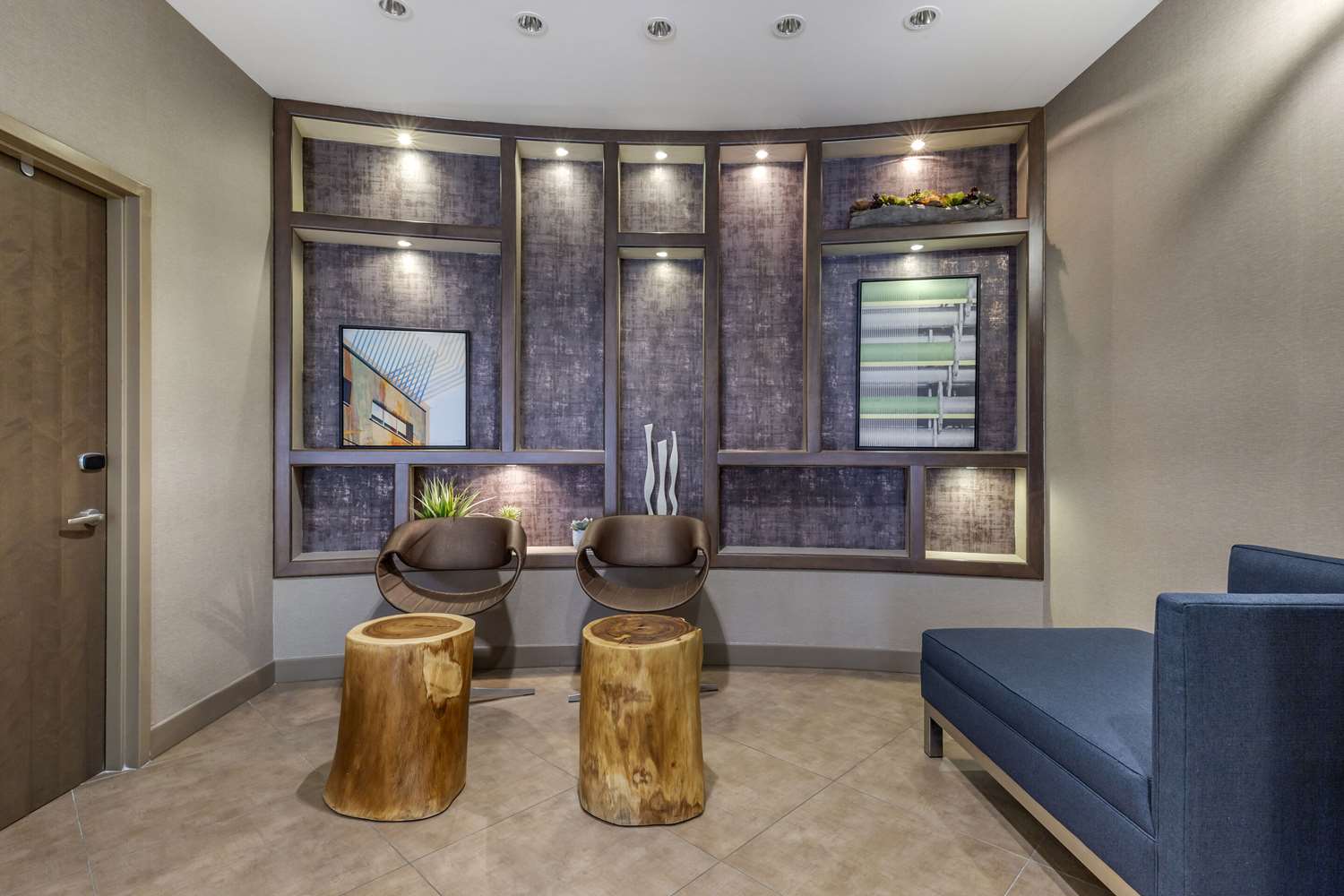 Фото Cambria Hotel Rockville