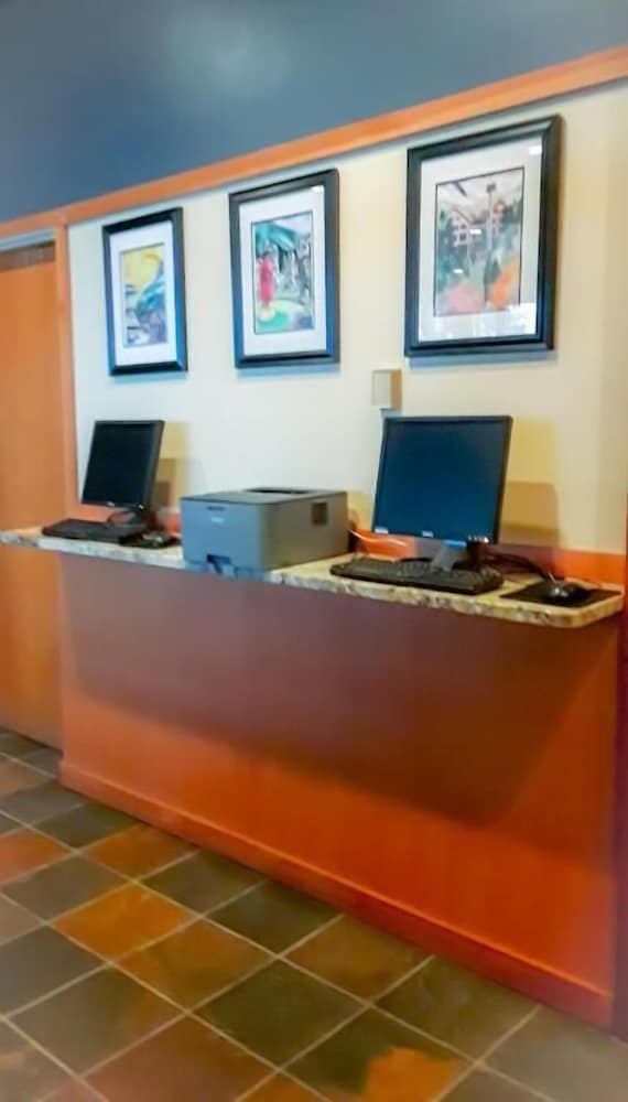 Фото Cape Fox Lodge