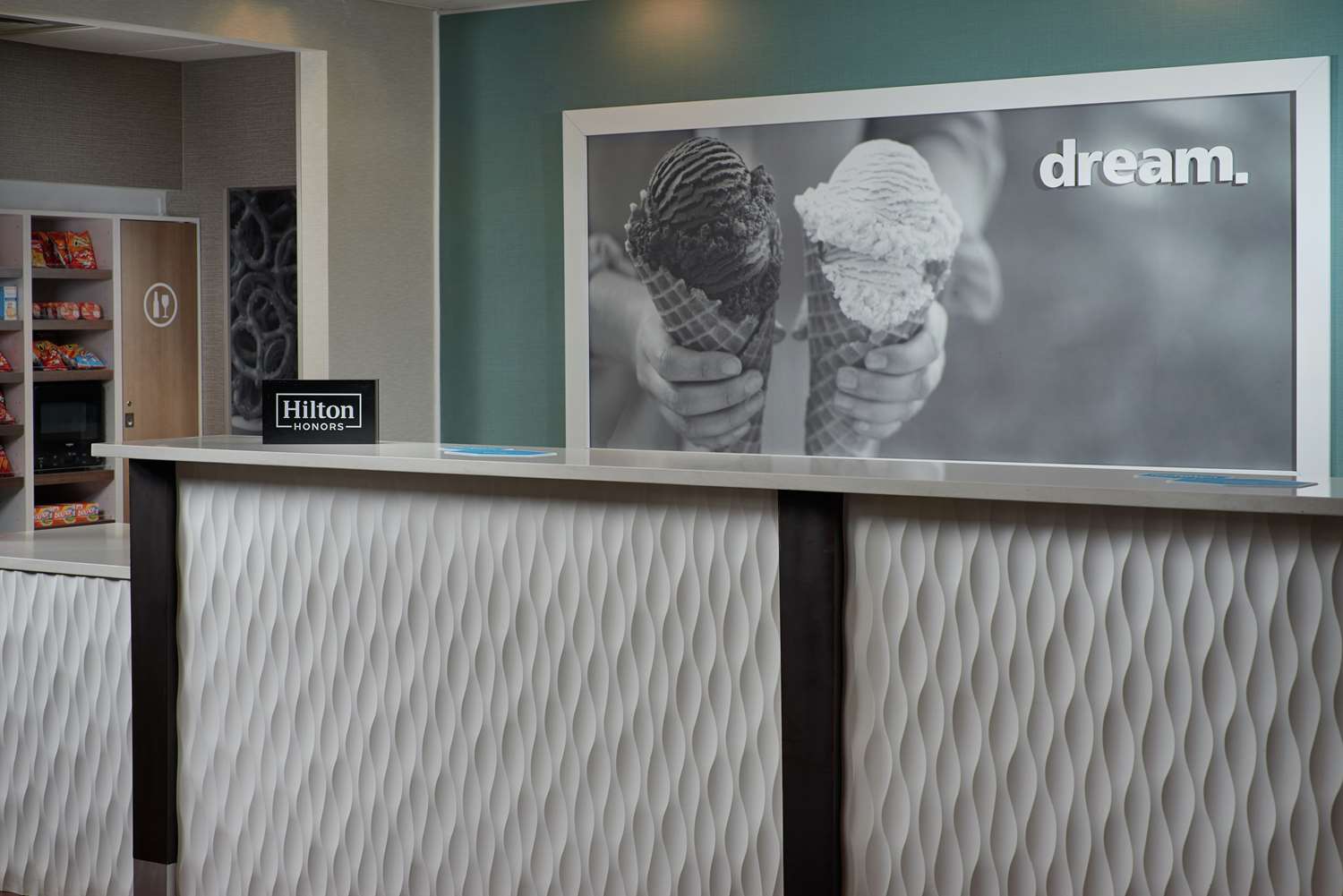 Фото Hampton Inn & Suites Oxford Anniston