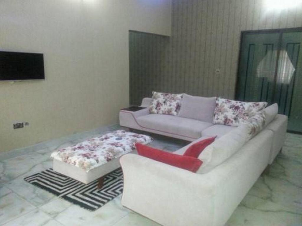 Фото Tenache Hotels