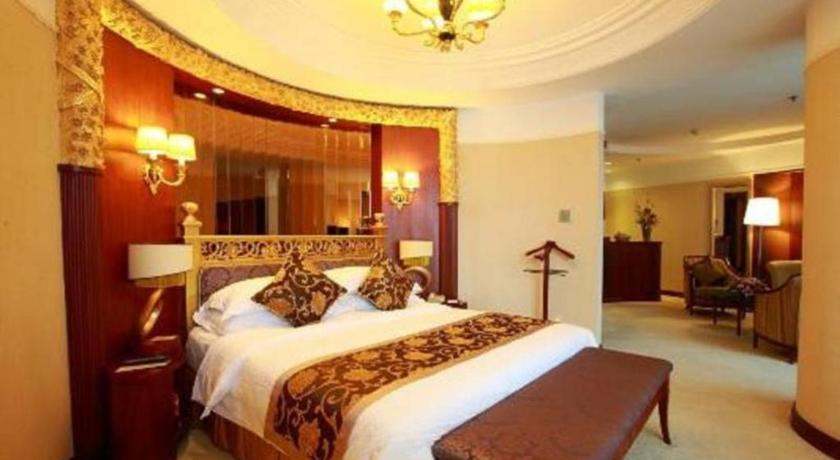 Фото Jinrong International Hotel