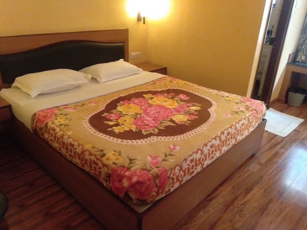 Фото Nahar Manchester Inn