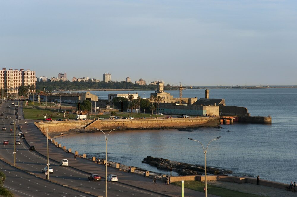 Фото Nh Montevideo Columbia