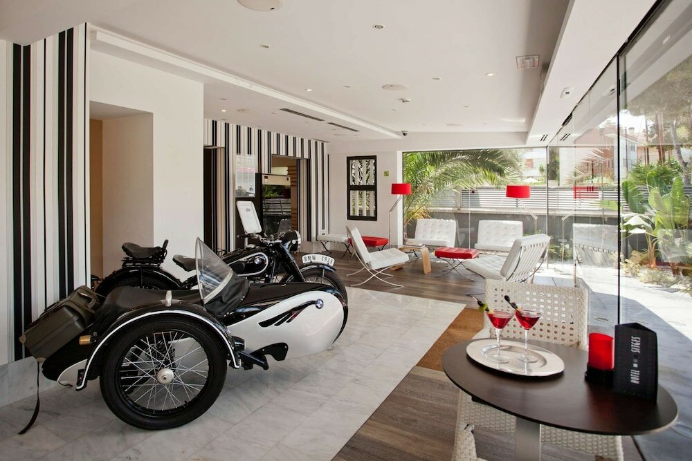 Фото Hotel Sitges