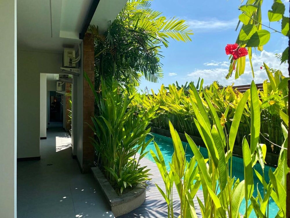 Фото D' Djabu Hotel Seminyak
