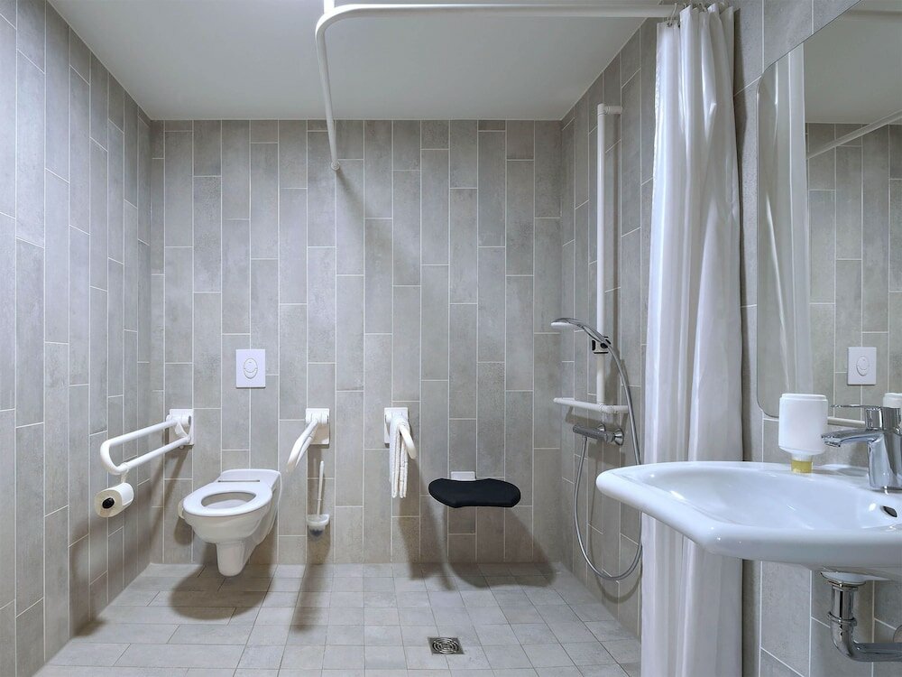 Фото B&b Hotel Hannover-City