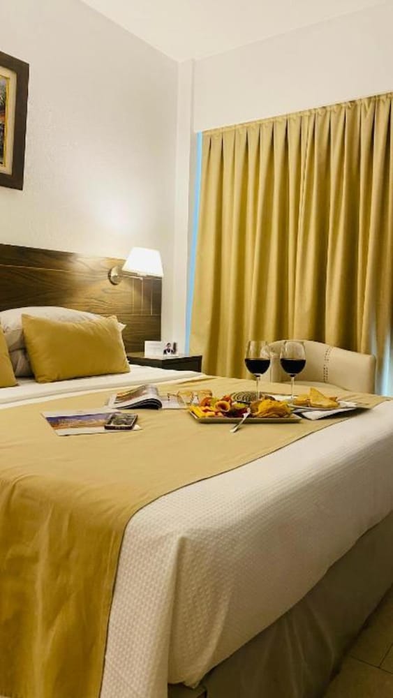 Фото Globales Republica