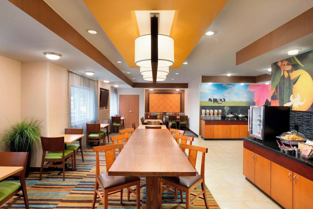 Фото Fairfield Inn & Suites Dallas Plano
