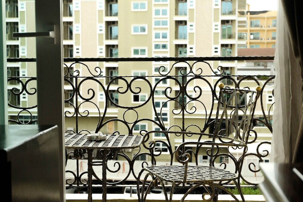 Фото Lk Royal Wing