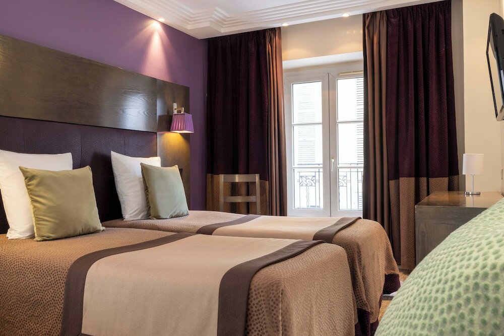 Фото отеля 3