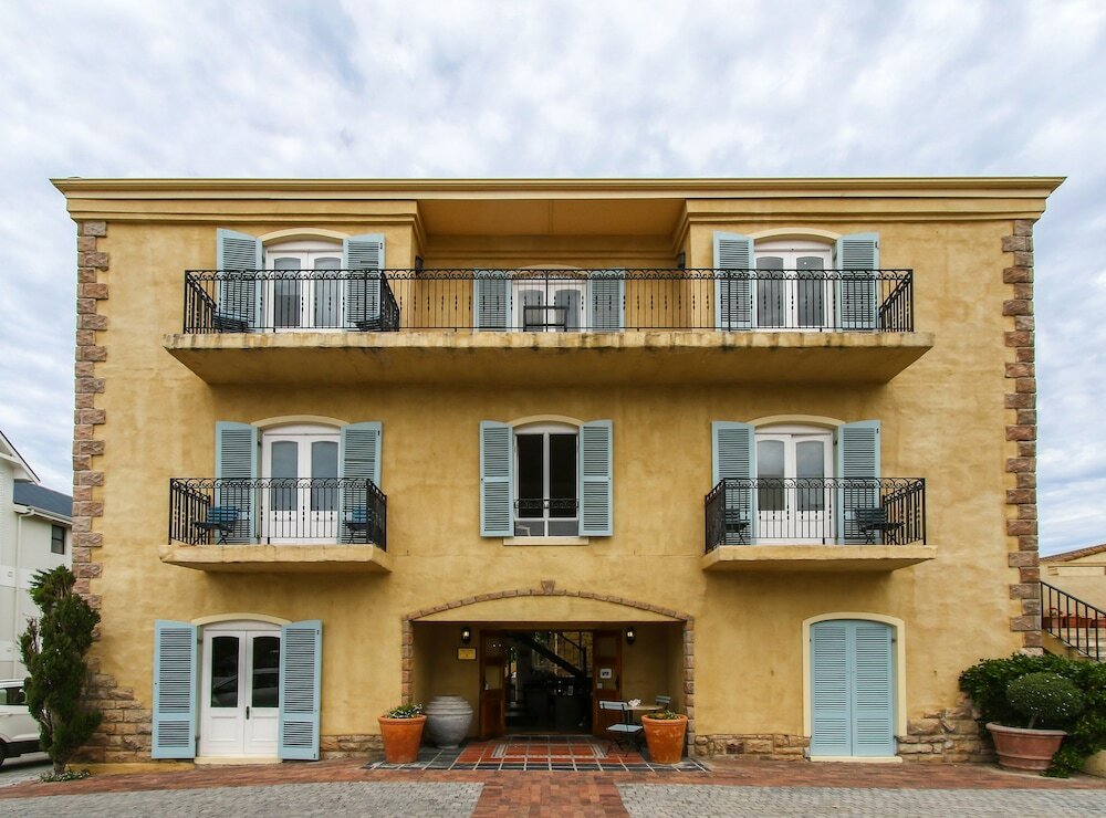 Фото Auberge Burgundy Guest House