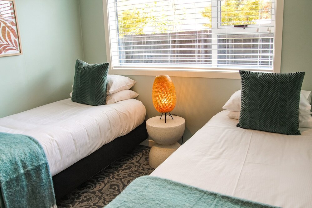 Фото Arrowtown Motel Apartments