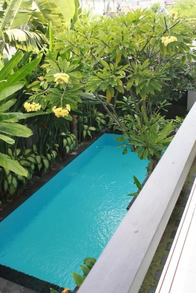 Фото The Pavilion Kuta