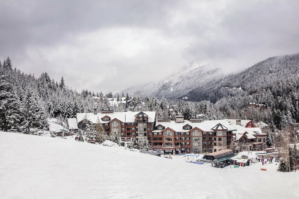 Фото Legends Whistler