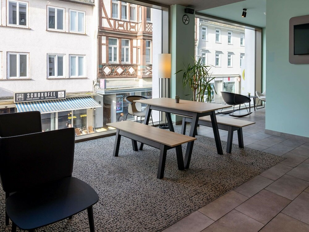 Фото B&b Hotel Marburg